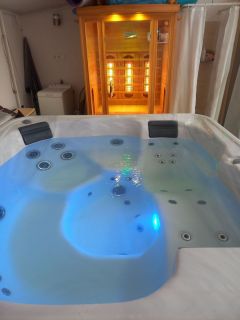 Jakuzzi, szauna
